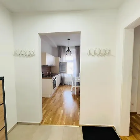 Living Eggenberg 17 * Graz